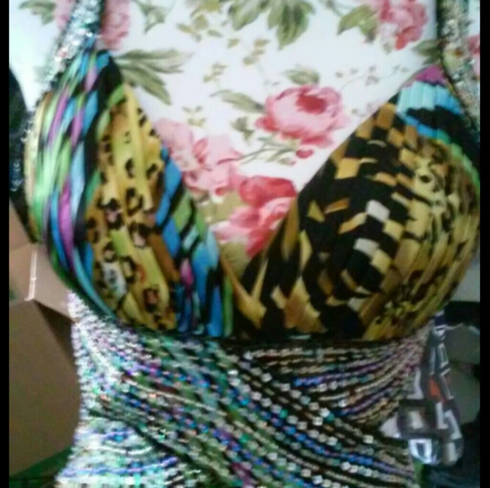 Cache Prom Dress - Picture 2 of 4